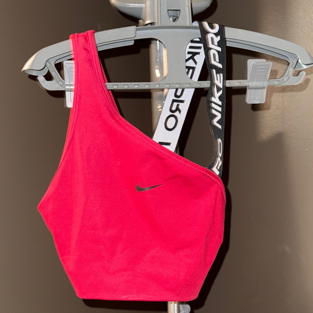 Nike Pro Sports Bra